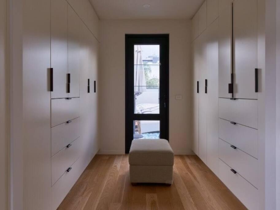 Brilliant Townhouse In Sensational Sth Melb Law Villa Melbourne Kültér fotó